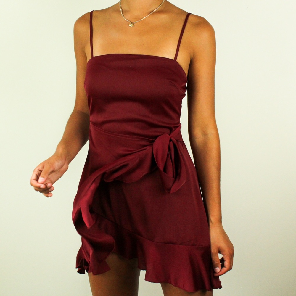 Gorgeous Crimson Satin Mini Dress✨